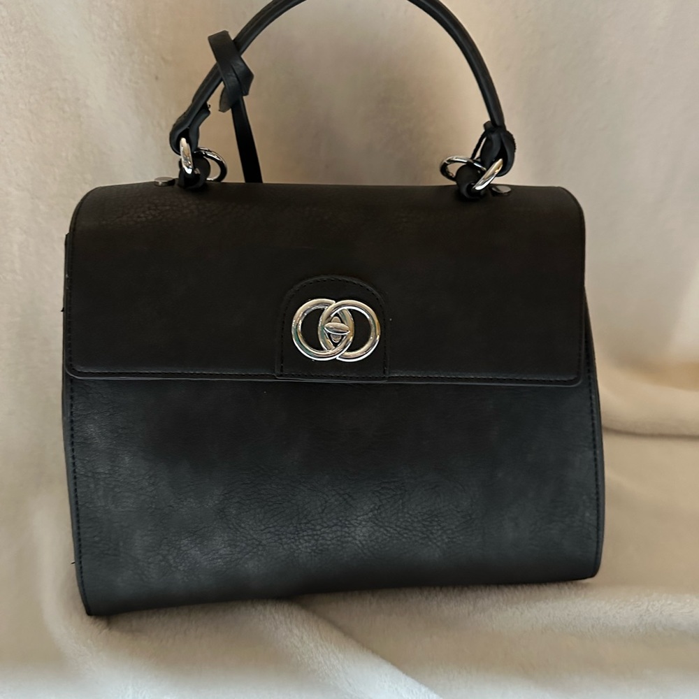 Cameleon conceal and carry black handbag
